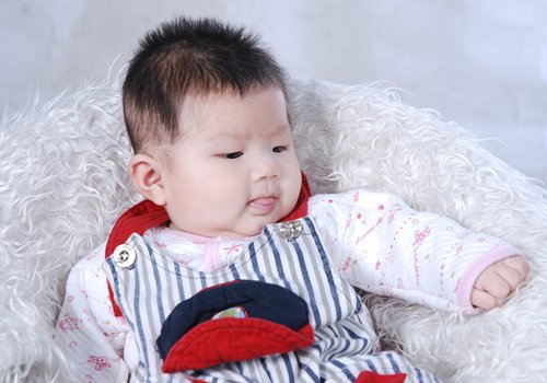 1ʱбô ͯķͼƬȫ̸