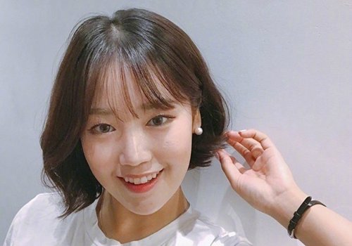 短发内扣+空气刘海能为韩式女生加几分 内扣短发适合什么刘海关键看脸型
