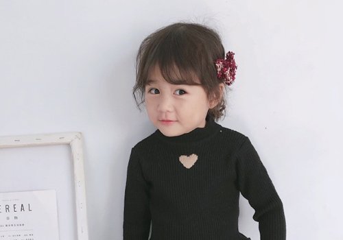 女孩夏季俏皮可爱丸子头推荐 今年长发女孩必梳的简单时尚盘发发型