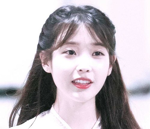 ��ŮС���±෢����Ů���� �ֲе�Ů��holdס�ı෢���