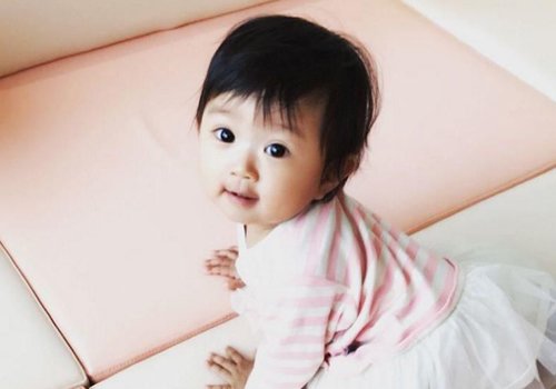 考验妈妈审美的时候到了 1岁女宝宝留什么发型好看一分钟分辨