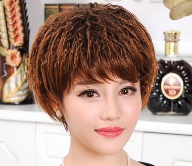 全头烫短发型图片欣赏 全头烫发型图片2023最新款