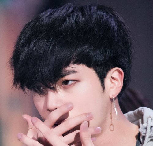 猜到2023年流行什么男士发型了吗 潮流男发怎么选看图片定会有误区