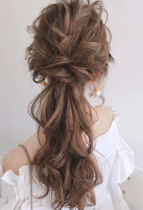 头发少梳什么型好看呢 蓬松慵懒头发最为适合你