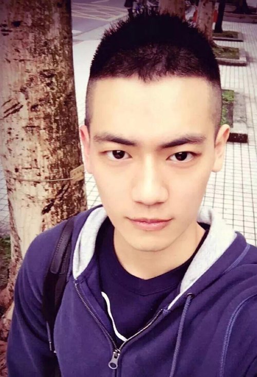 ߶ӵͷʹȫ ϳз϶̷ͼƬ