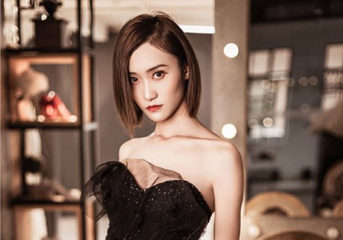 ���˺�ɫ���ȥ�μ���ᷢ����ô�� �д����������Ů�����Ƽ�