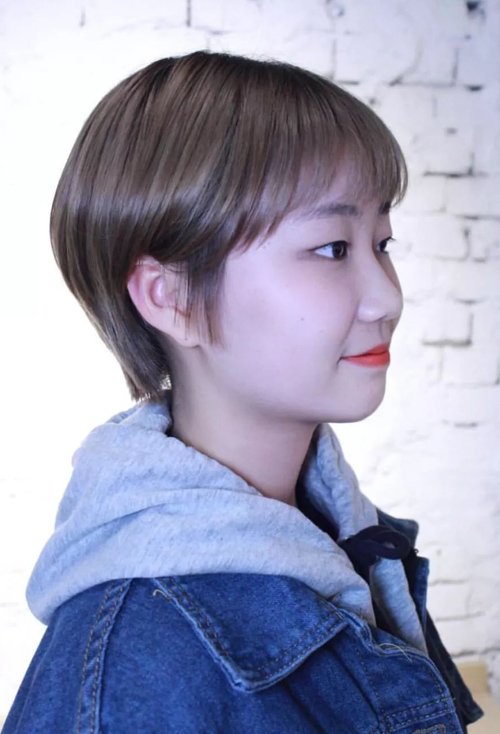 青涩少女剪哪些短发好看 最新款式的层次发设计
