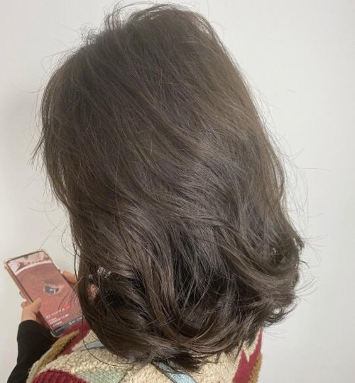 短发烫大螺旋卷优雅时髦 适合30+女士的流行气质短发烫发设计