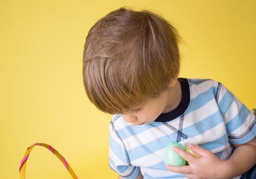 2023年男孩子时尚发型图片大全 五岁男童发型让介意的问题都被pake