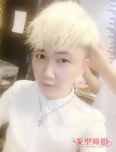 ��ʽ�׻Ʒ�ɫ��������˧���� С������Ⱦ����ͷ����ɫ