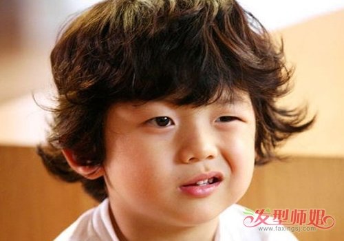 ���;���С�к�����������·ʯ �б�������ͼƬ��ȫ����ʱ�з���