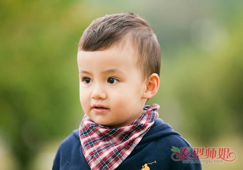 ���;���С�к�����������·ʯ �б�������ͼƬ��ȫ����ʱ�з���