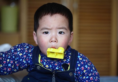 �������ٷ������ܳ�Ϊ��ͯ�ÿ�ͯ���ɱ�� ��С��ͯ���̷�����ͼƬ������