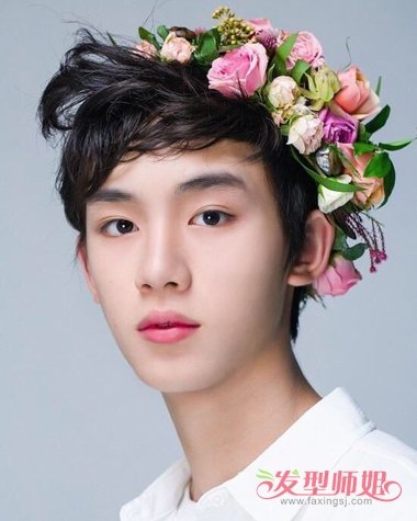 00�����������úڷ���������ŭ�� ����Ȼ��ɫ·�ߵ�����Ҳ���̷�