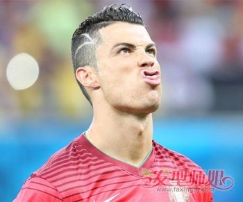 ����ͷ��һ�첻ϴ���� ��ʿ����ͷ����ô����